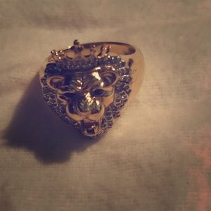Men’s Ring (lion head)